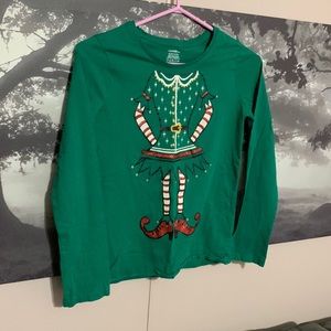 💜5 for $25 💜Elf long sleeved t shirt 14/16